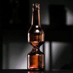 �g���l�[�h�E�{�g�� (Tornado Bottle)