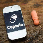 �J�v�Z�� (Capsule) - �����^���g�V�X�e�� (���{�ꎚ��������DVD�t��)